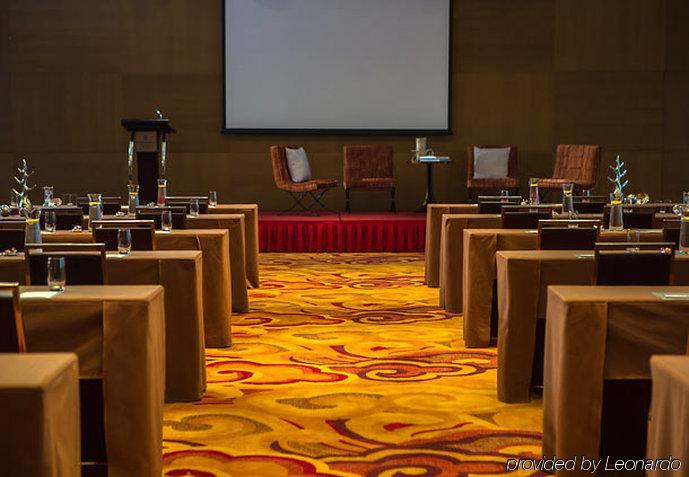 Renaissance Guiyang Hotel Business bilde